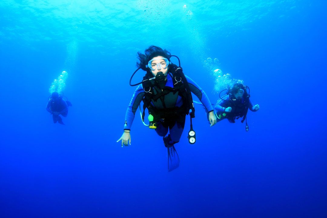 Try Dive Bautismo de buceo en lanzarote Rubicon Diving buceadora 02