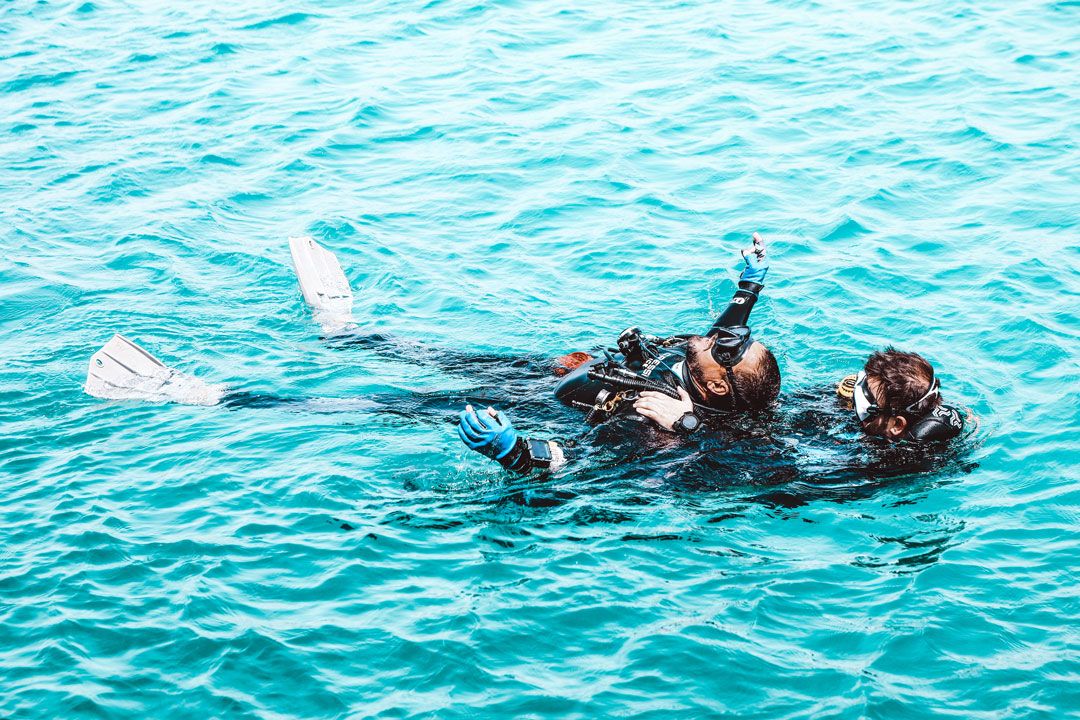 curso Buceador de Rescate en Lanzarote con Rubicon Diving float
